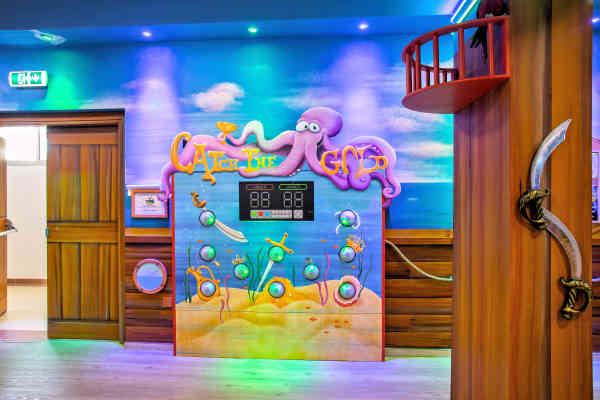 Leonardo Cypria Bay - Teens Club