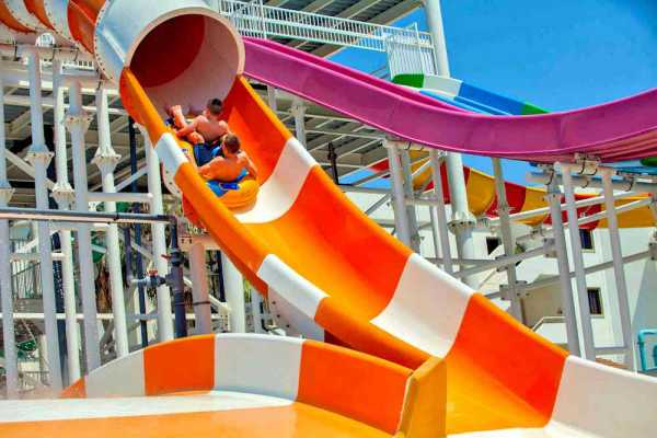 Leonardo Laura Beach & Splash Resort - Crusader with Typhoon Tunnel