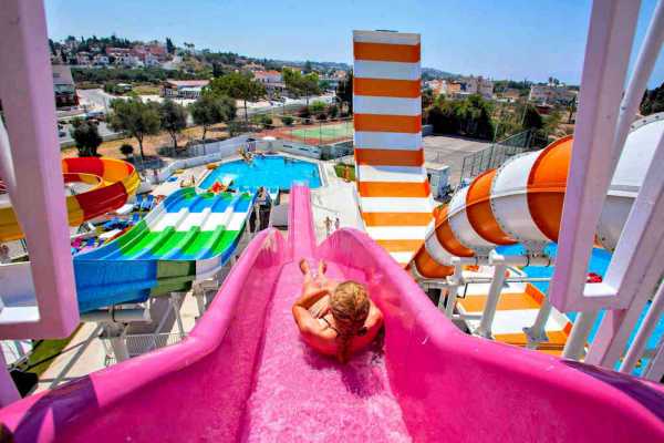 Leonardo Laura Beach & Splash Resort - Kamikaze Free Fall