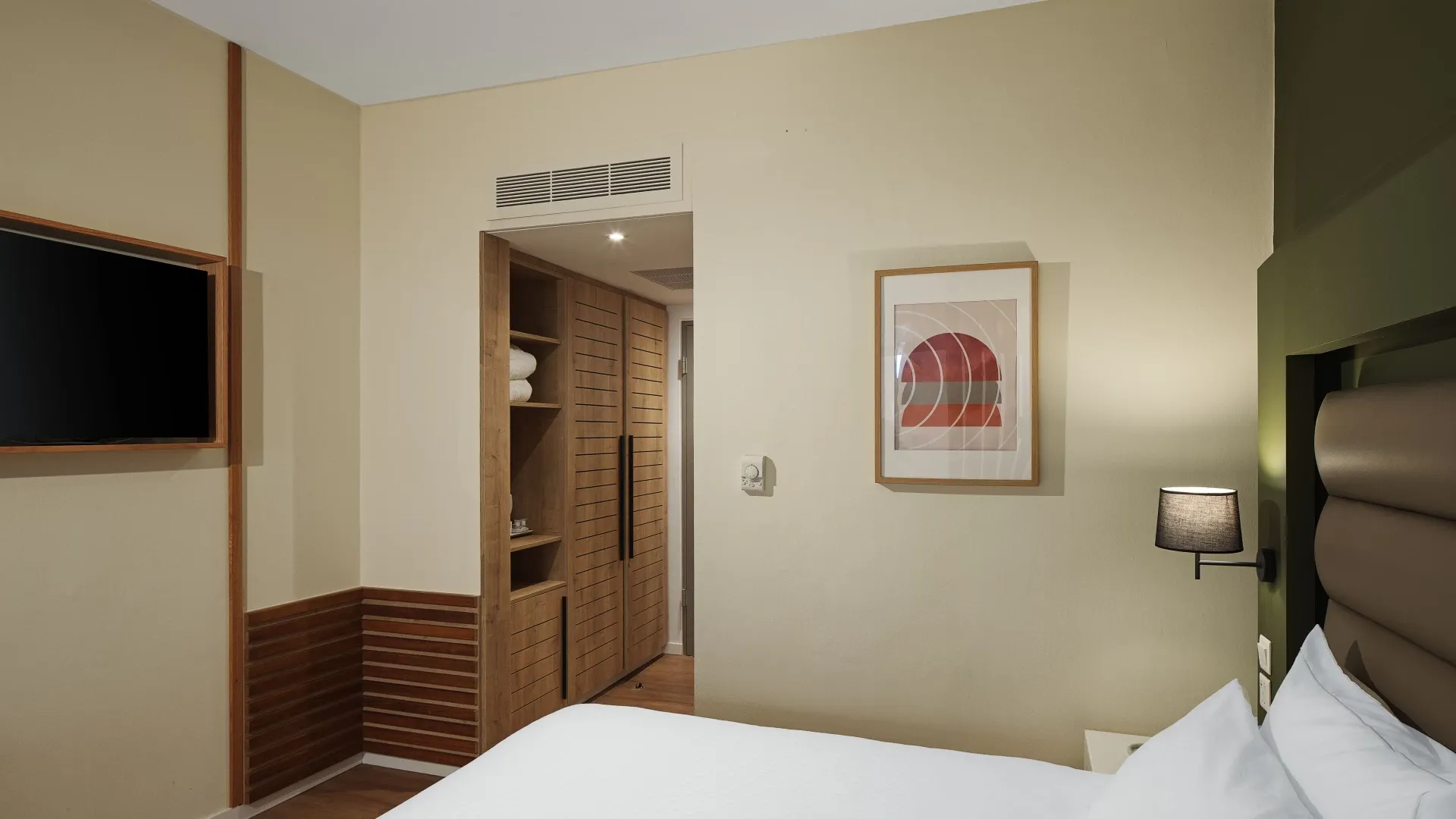 Leonardo Hotels & Resorts Mediterranean - familyRoomInlandView_01
