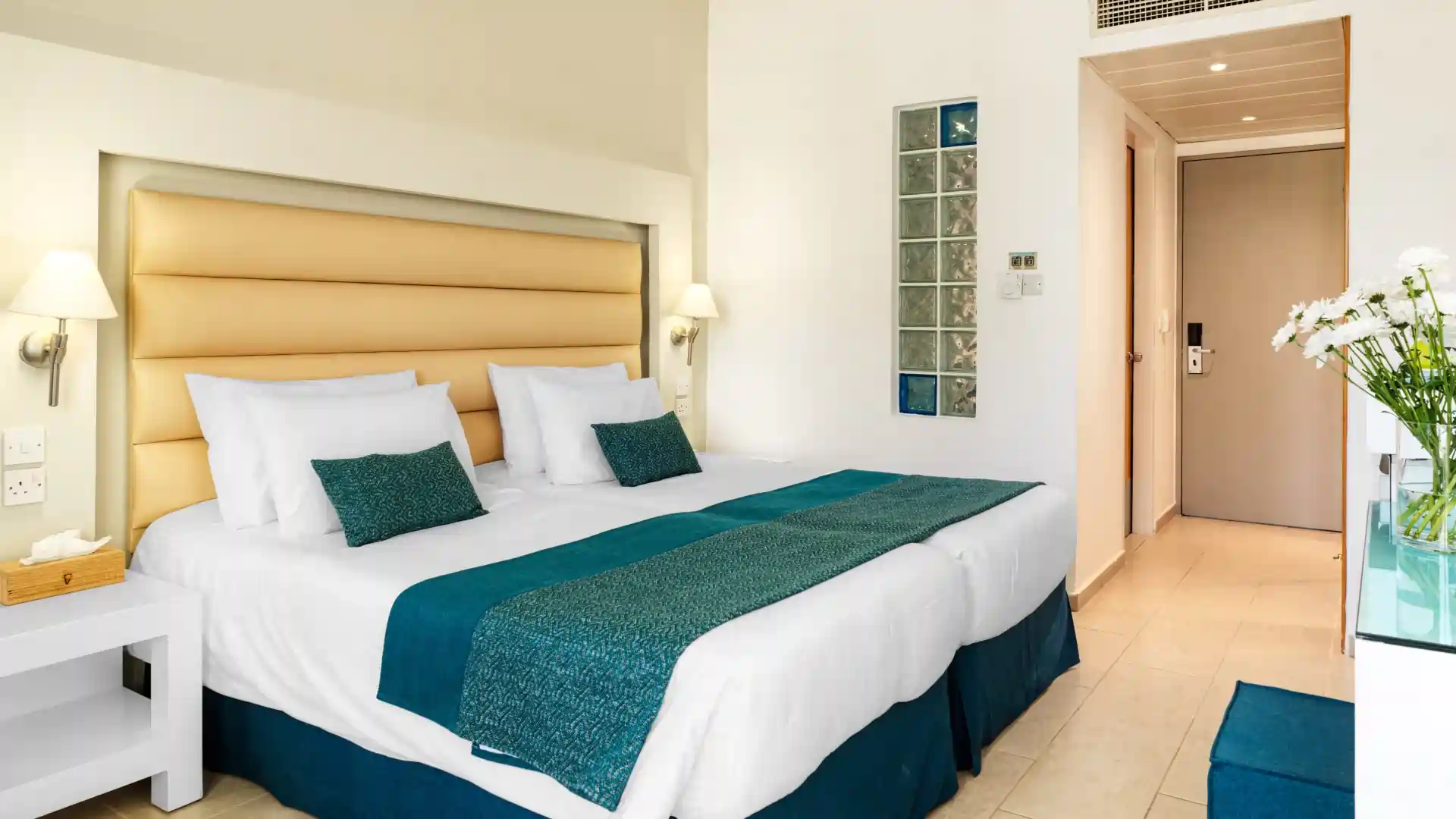 Leonardo Hotels & Resorts Mediterranean - twinDoubleSideSeaView_03