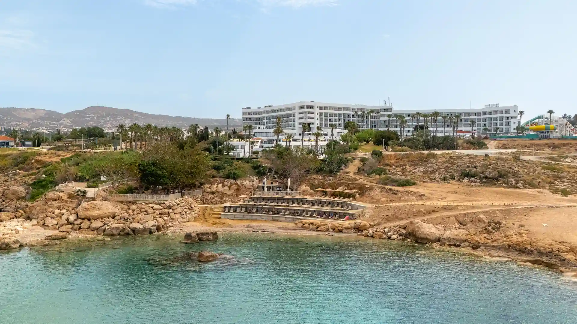 Leonardo Hotels & Resorts Mediterranean - theRockBeachBar_020