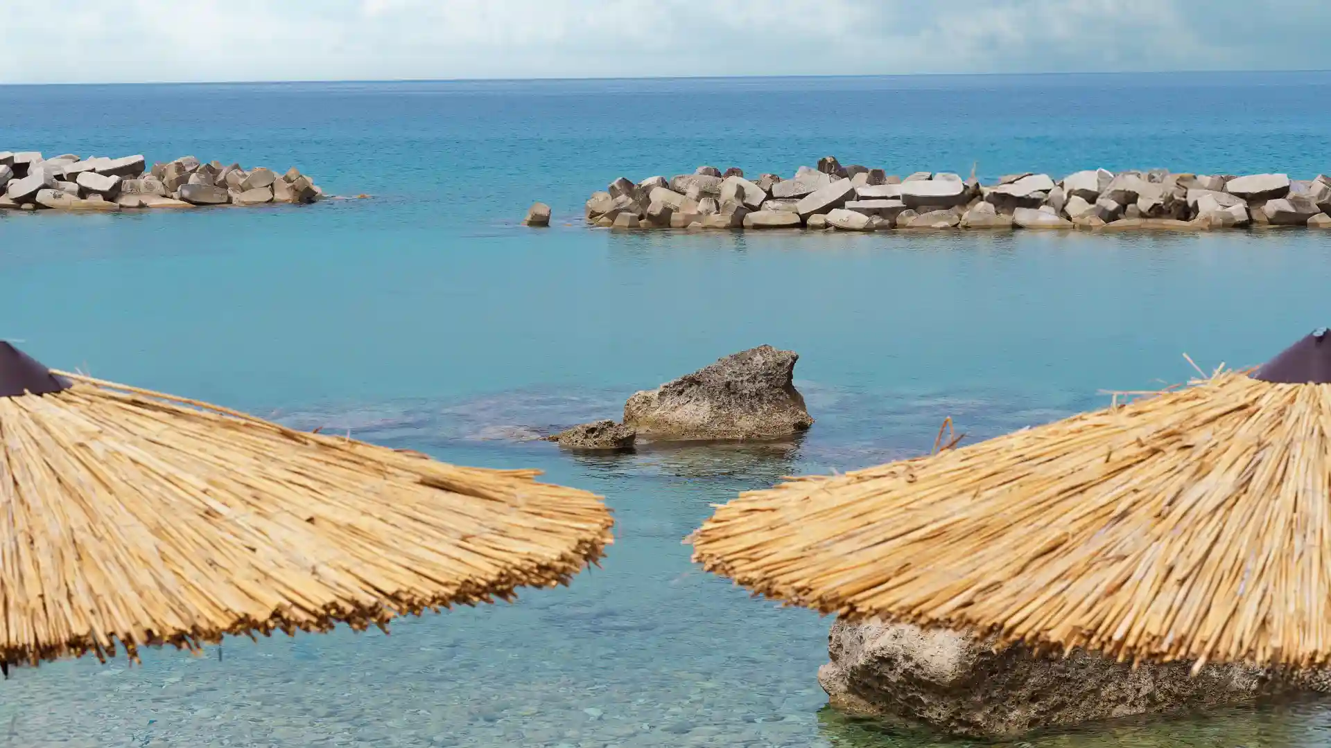 Leonardo Hotels & Resorts Mediterranean - theRockBeachBar_100
