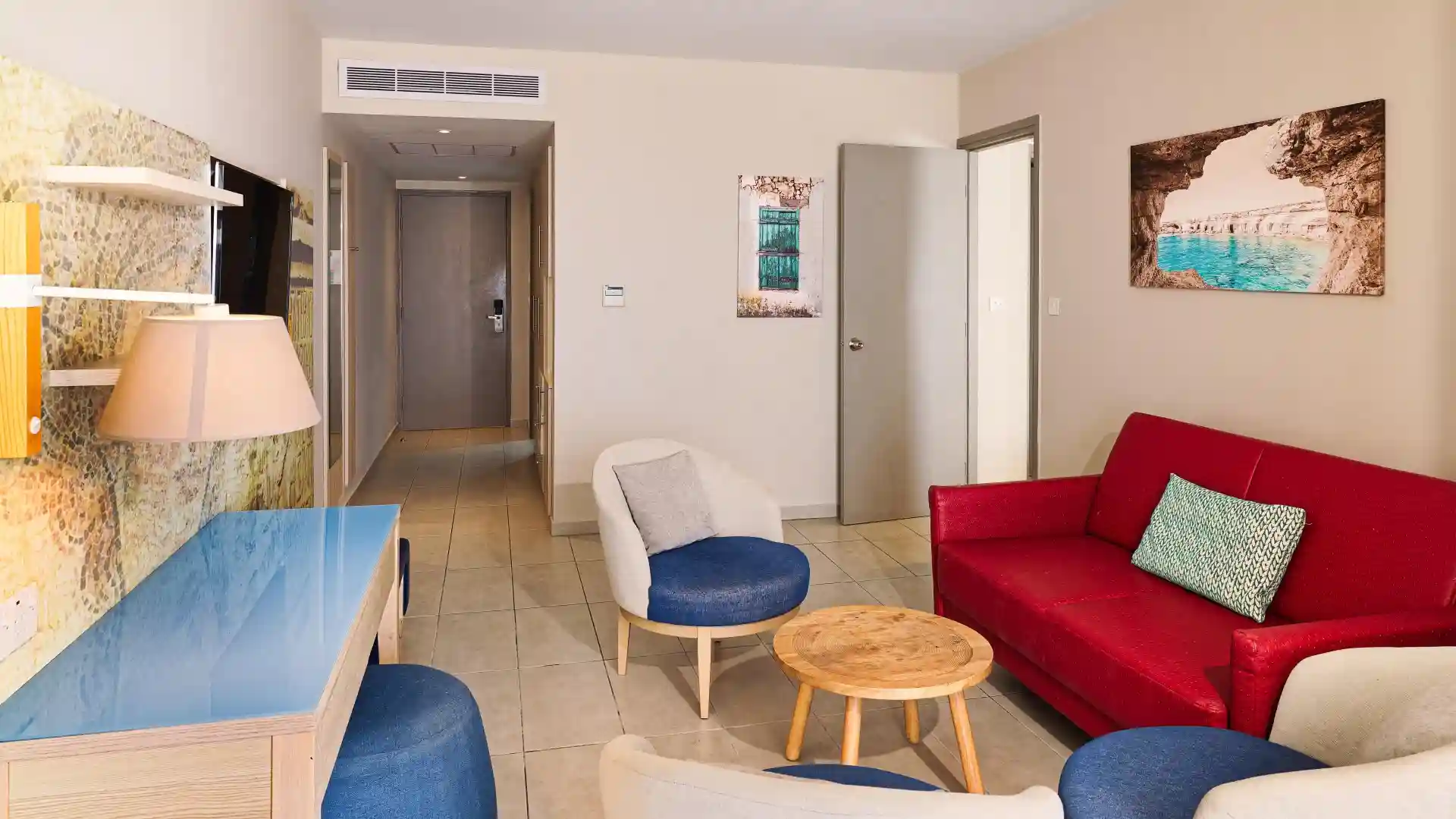 Leonardo Hotels & Resorts Mediterranean - executiveSuiteSeaView_03