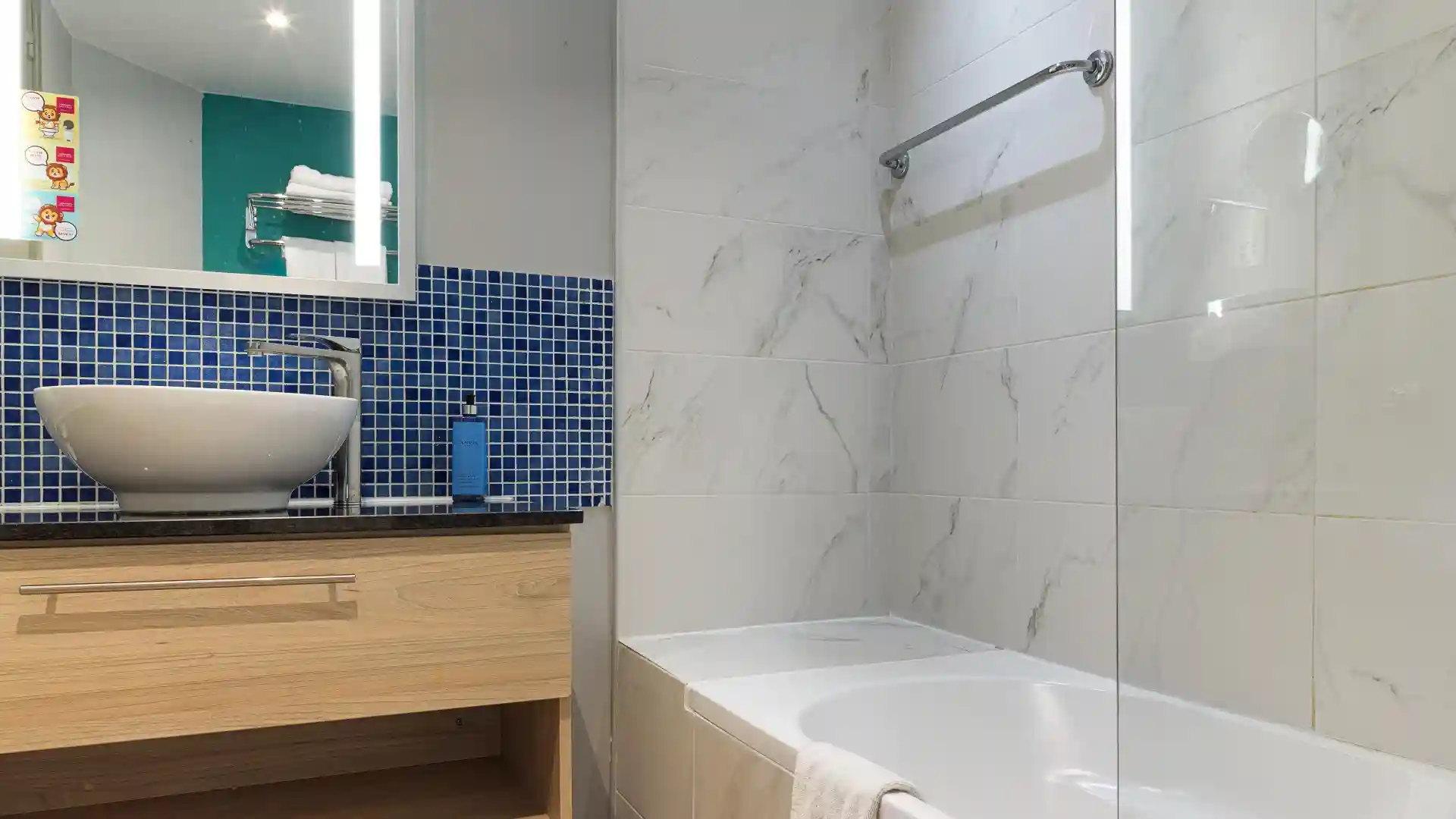 Leonardo Hotels & Resorts Mediterranean - seaViewSuite_08