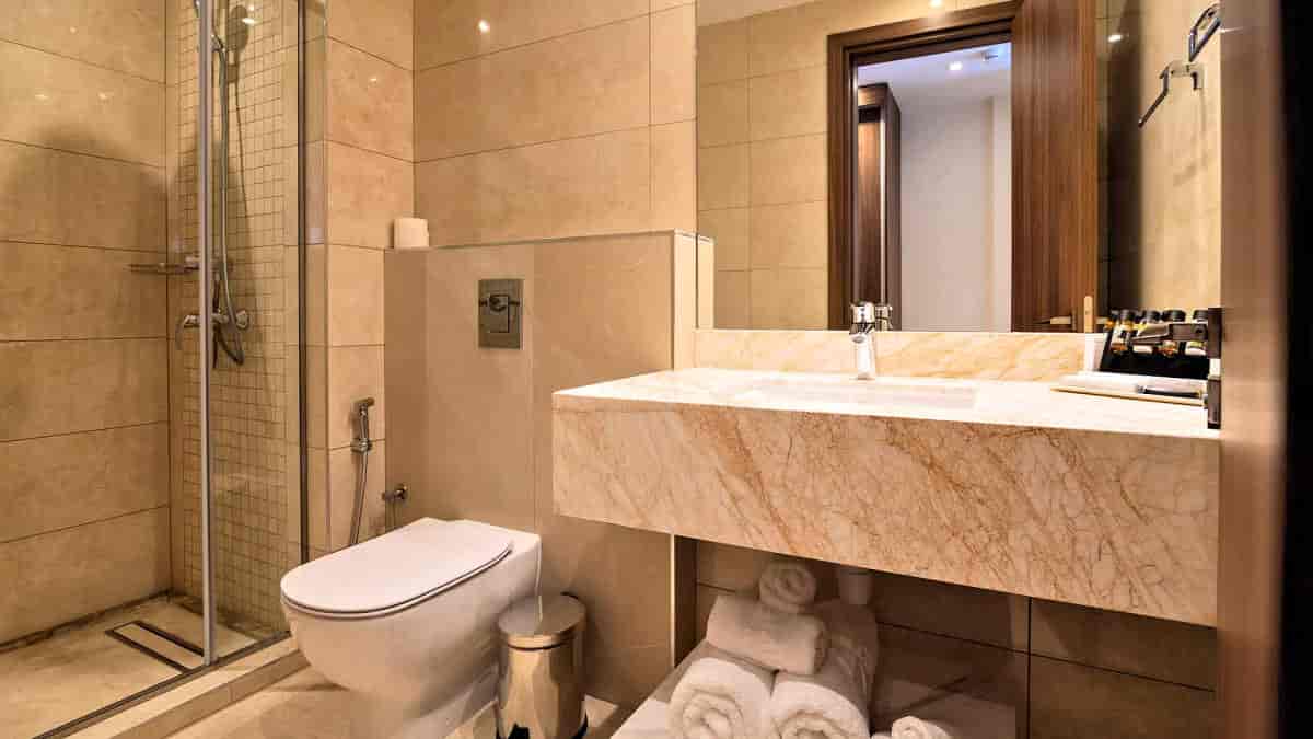 Leonardo Hotels & Resorts Mediterranean - standardRoomCityView_02