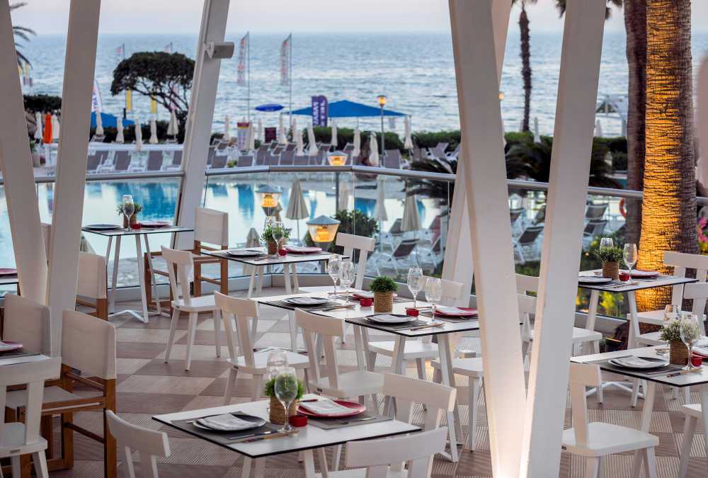 Leonardo Hotels & Resorts Mediterranean - egaoSushiBarRestaurant_01