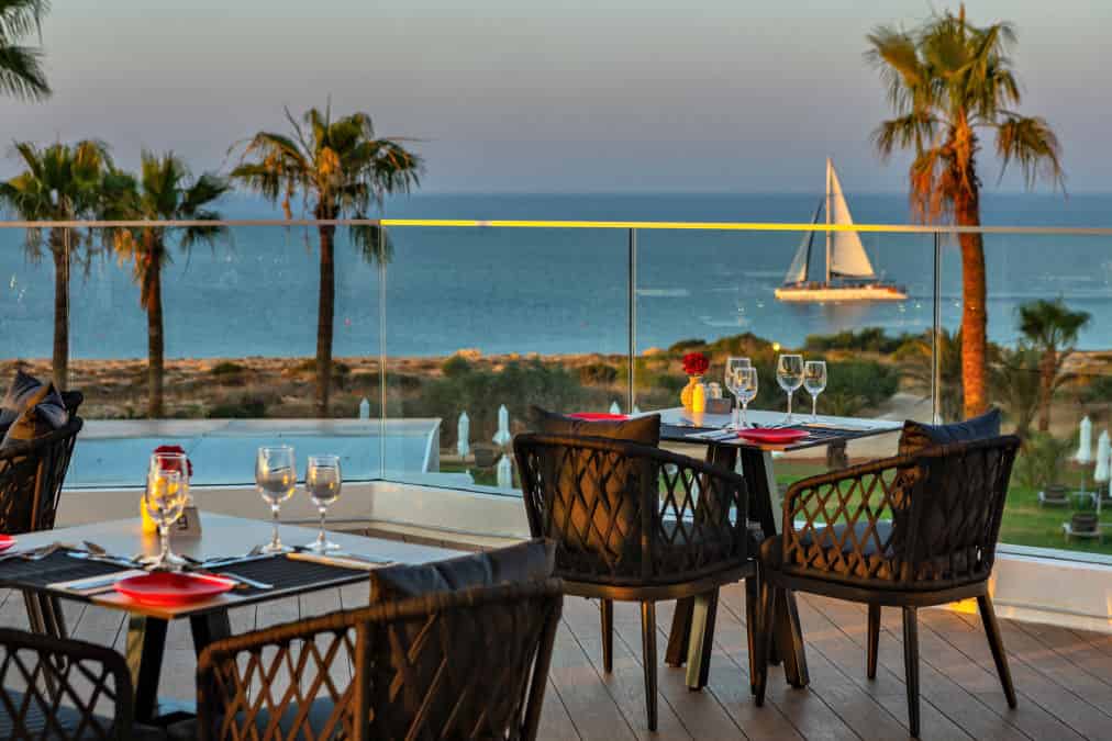 Leonardo Hotels & Resorts Mediterranean - egaoAsianRestaurant_01.jpg